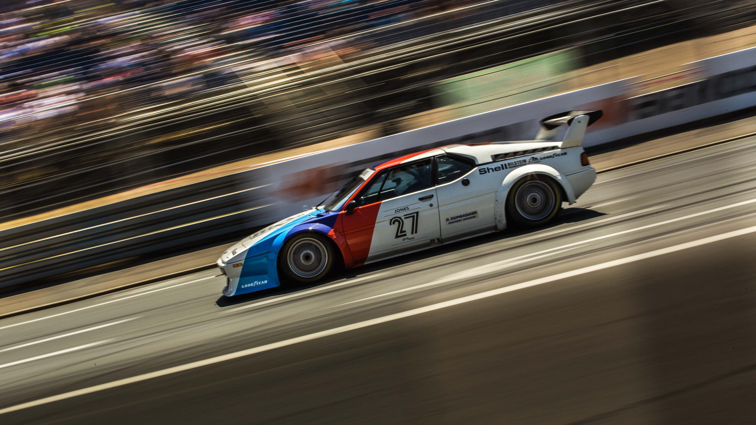 中国篮球场馆智能照明系统全面升级,优化比赛环境,篮球场照明灯安装位置